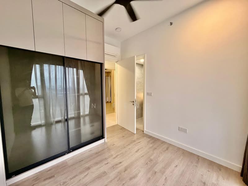 Servis Apartment untuk Disewa di Jendela Residences - Yin Peng . - Bedroom - PropertyGuru.com.my