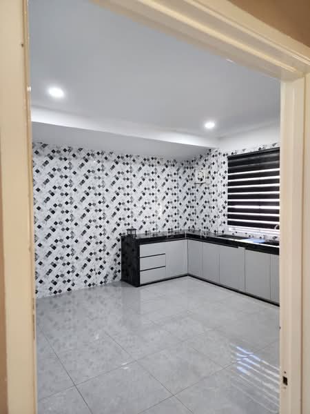 Rumah Berkembar untuk Dijual di Taman Sutera Suria (Sungai Petani) - Shahrol Ariffin - Kitchen - PropertyGuru.com.my