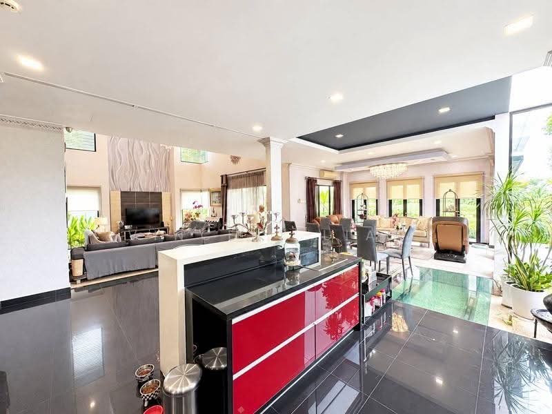 Bungalow House for Sale in Tropicana (Selangor) - Vincent Liaw - Living Room - PropertyGuru.com.my