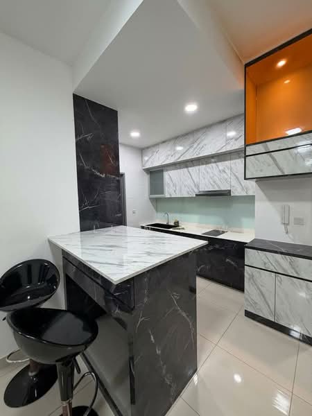 Apartment for Sale at Meridin Bayvue Serviced Apartment - Ellin Hew - Kitchen - PropertyGuru.com.my