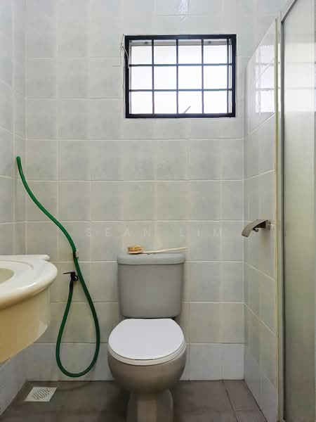 2-storey Terraced House for Rent in Bandar Utama 1 (Bandar Utama) - Sean Lim - Bathroom - PropertyGuru.com.my