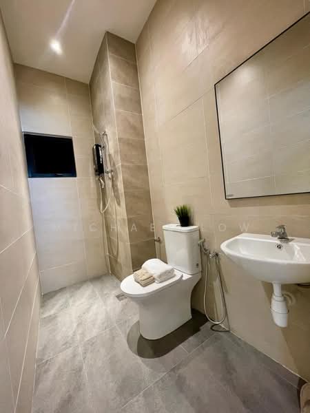 Servis Apartment untuk Dijual di EDUSENTRAL - Michael Low - Bathroom - PropertyGuru.com.my