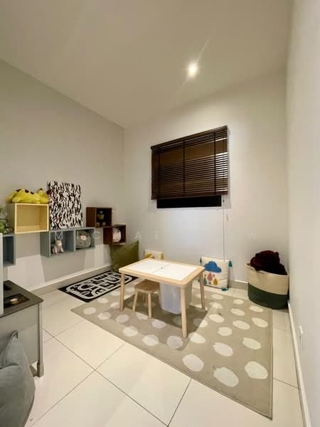 Servis Apartment untuk Dijual di EDUSENTRAL - Michael Low - Study - PropertyGuru.com.my