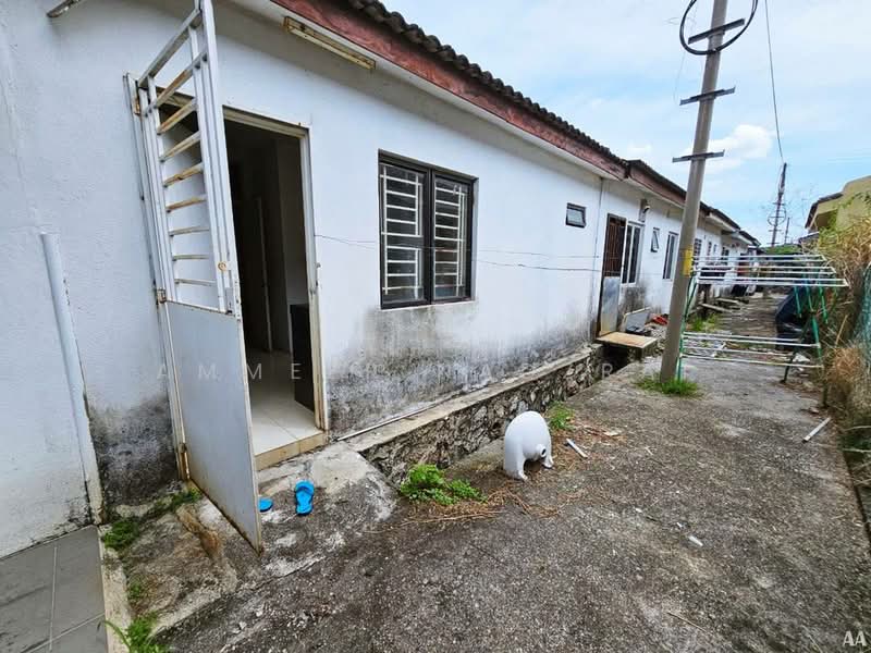 1-storey Terraced House for Sale in Jenjarom (Selangor) - Ammeer Nadzrai - Exterior - PropertyGuru.com.my