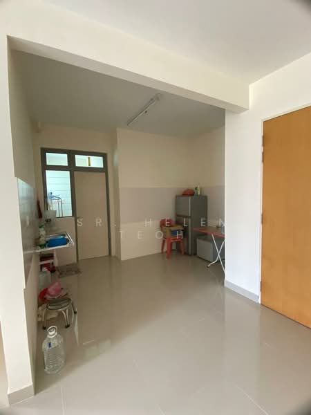 Condominium for Sale at All Seasons Park - Sr. Helen Teoh - Kitchen - PropertyGuru.com.my