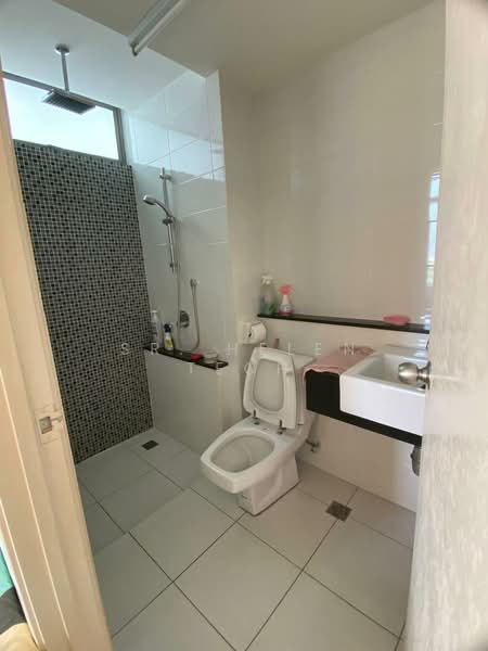 Condominium for Sale at All Seasons Park - Sr. Helen Teoh - Bathroom - PropertyGuru.com.my