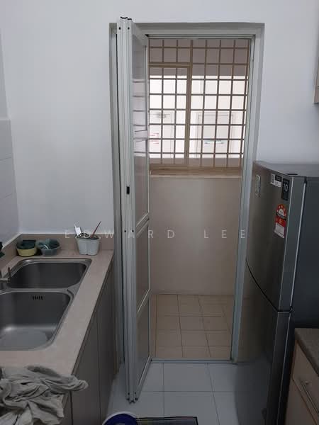 Pangsapuri untuk Disewa di University Place (Plaza Ivory) - Edward Lee - Kitchen - PropertyGuru.com.my