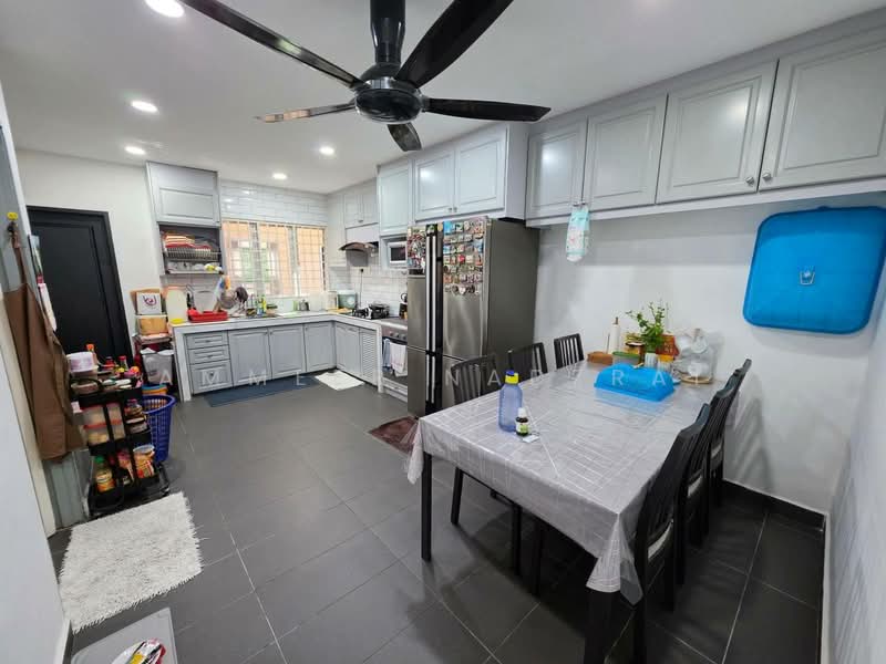 Rumah Teres 2 Tingkat untuk Dijual di TAMAN PUCHONG UTAMA (Puchong) - Ammeer Nadzrai - Kitchen - PropertyGuru.com.my