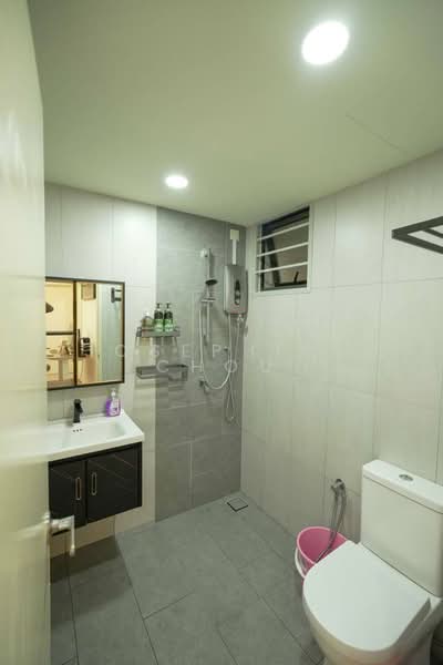 Servis Apartment untuk Dijual di Dian Residency - Josephine Chou - Bathroom - PropertyGuru.com.my