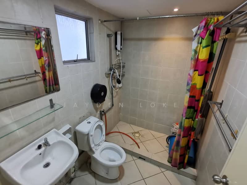 Condominium for Rent at Green Avenue Condominium - Jayden Loke - Bathroom - PropertyGuru.com.my