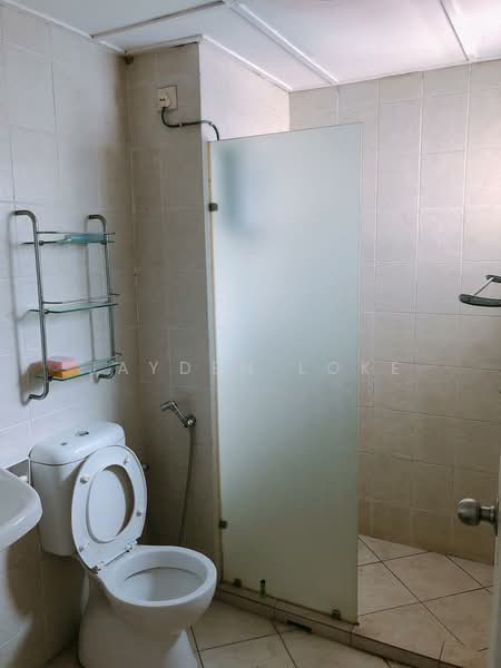 Kondominium untuk Disewa di Green Avenue Condominium - Jayden Loke - Bathroom - PropertyGuru.com.my