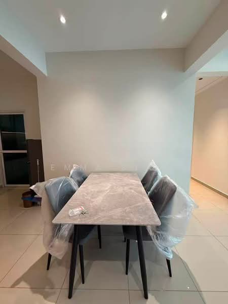 Condominium for Rent at Havana Beach Residences - Emma Seow - Dining Room - PropertyGuru.com.my