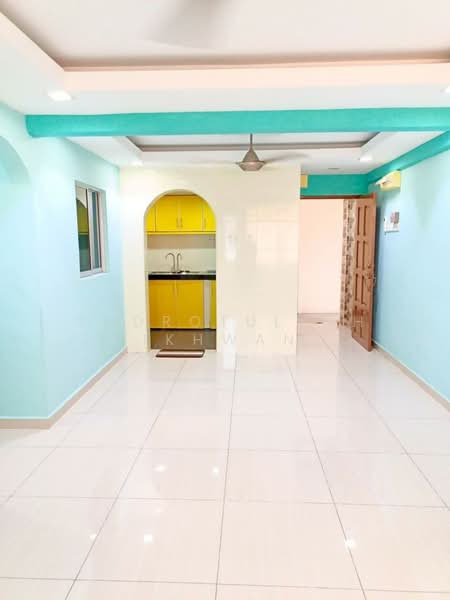 Apartment for Rent at Apartment Taman Topaz - Gudrotullah Ikhwan - Kitchen - PropertyGuru.com.my