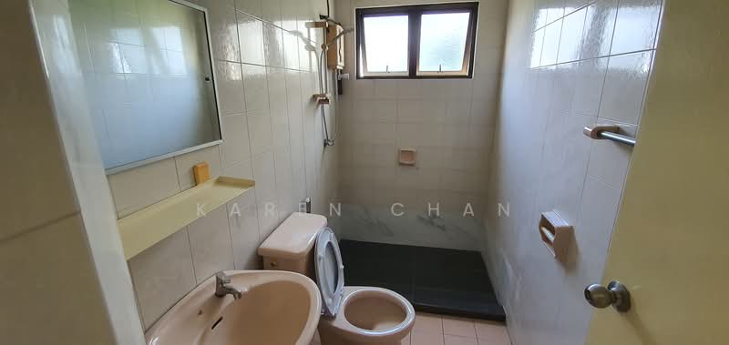 Condominium for Sale at Desa Villa Condominium - Karen Chan - Bathroom - PropertyGuru.com.my