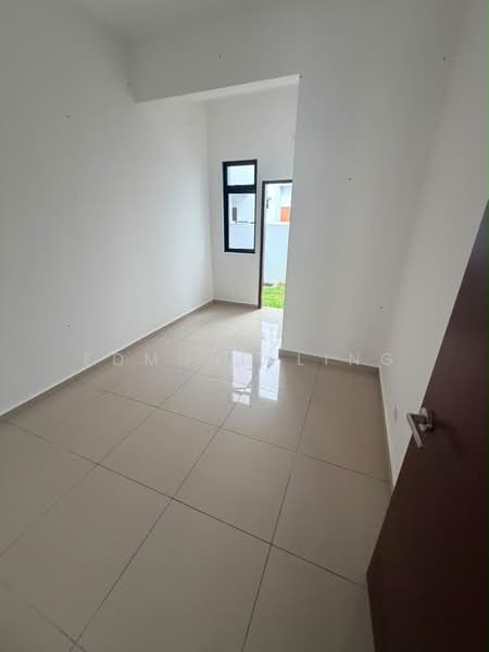 2-storey Terraced House for Sale in Kampung Dato Onn (Johor Bahru) - Edmund Ling - PropertyGuru.com.my