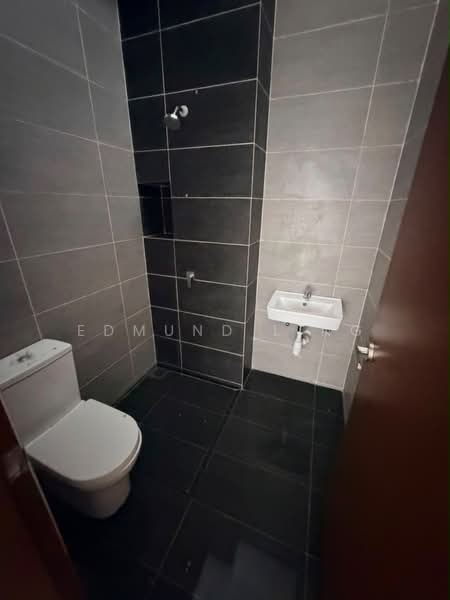 2-storey Terraced House for Sale in Kampung Dato Onn (Johor Bahru) - Edmund Ling - PropertyGuru.com.my