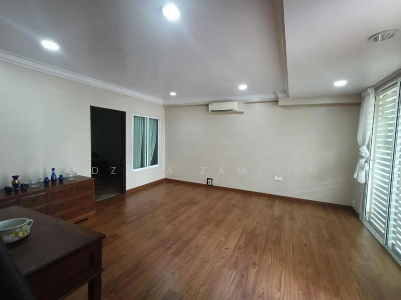 Rumah Teres 2.5 Tingkat untuk Dijual di Bukit Wangsamas (Setiawangsa) - Adzura Zamedin - Living Room - PropertyGuru.com.my