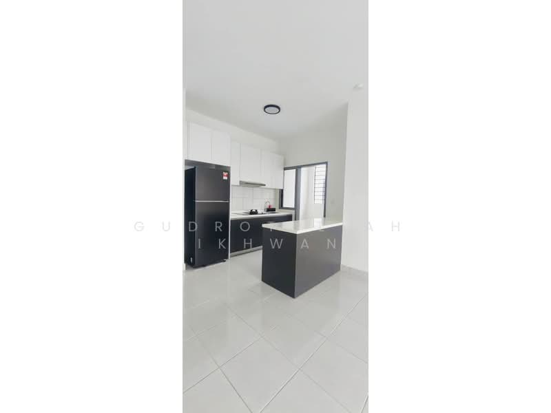 Service Residence for Rent at E'Island Lake Haven - Gudrotullah Ikhwan - Kitchen - PropertyGuru.com.my