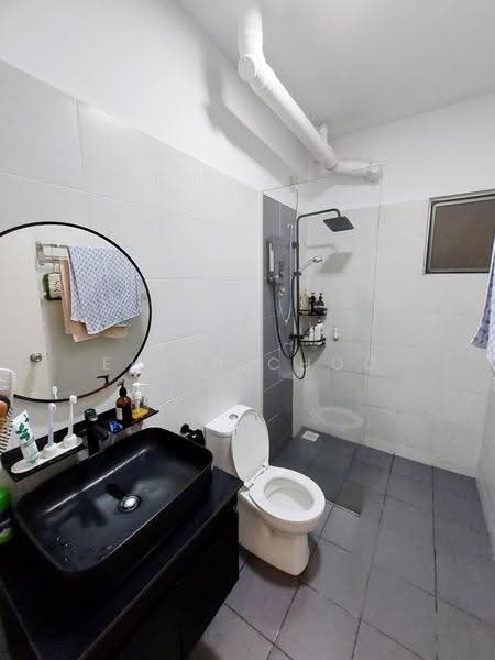 Pangsapuri untuk Dijual di Residensi Pauh Permai - Elvin Choo - Bathroom - PropertyGuru.com.my