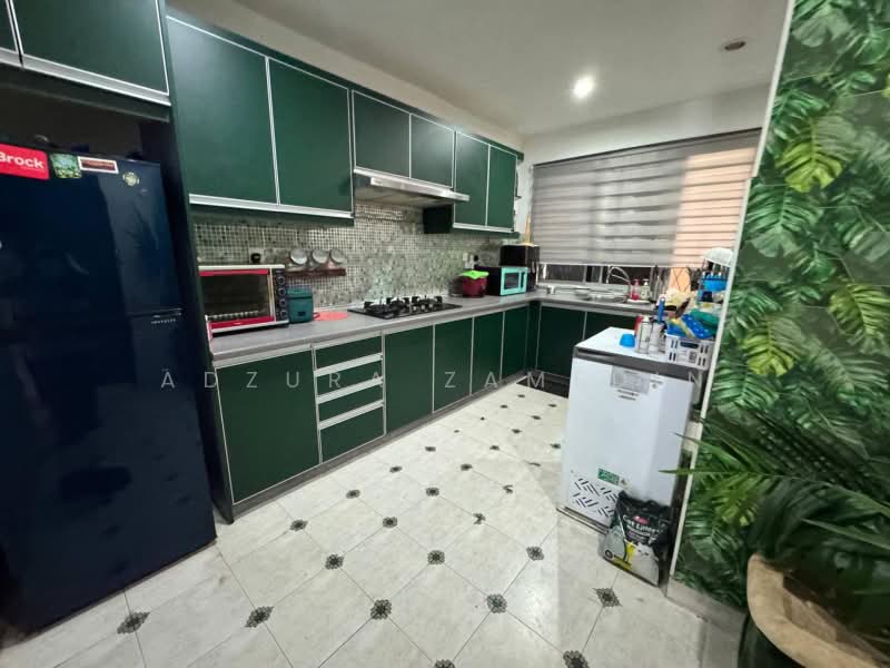 2-storey Terraced House for Sale in Seksyen 5 Wangsa Maju (Wangsa Maju) - Adzura Zamedin - Kitchen - PropertyGuru.com.my
