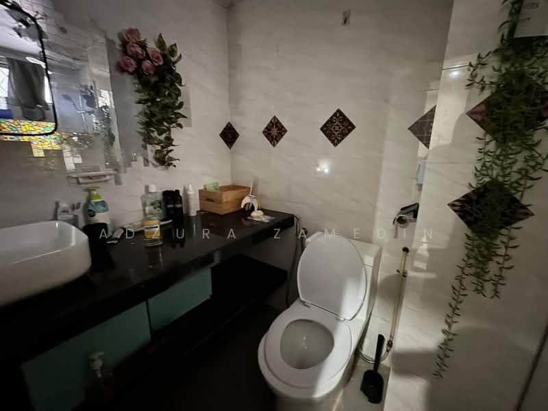 2-storey Terraced House for Sale in Seksyen 5 Wangsa Maju (Wangsa Maju) - Adzura Zamedin - Bathroom - PropertyGuru.com.my