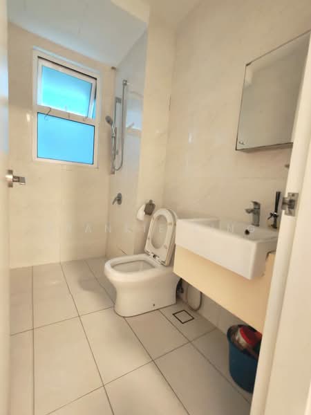 Servis Apartment untuk Disewa di Eco Sky - Frankie Sing - Bathroom - PropertyGuru.com.my