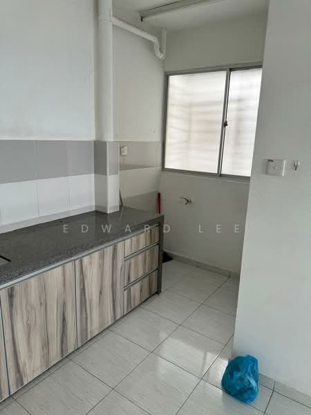Apartment for Sale at Idaman Selasih - Edward Lee - Kitchen - PropertyGuru.com.my