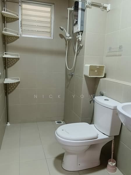 Apartment for Rent at Selangorku Pr1ma Lakefront Homes - Nick Yow - Bathroom - PropertyGuru.com.my