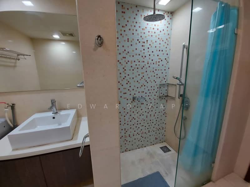 Servis Apartment untuk Disewa di Regalia Residence - Edward Yap - Bathroom - PropertyGuru.com.my