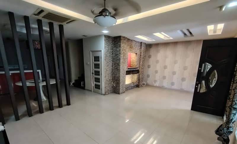Rumah Teres 2 Tingkat untuk Dijual di Bandar Bukit Tinggi (Klang) - KEVIN LOW - Living Room - PropertyGuru.com.my