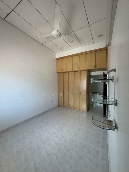 2-storey Terraced House for Rent in Island Glades (Jelutong) - Edward Lee - Interior - PropertyGuru.com.my