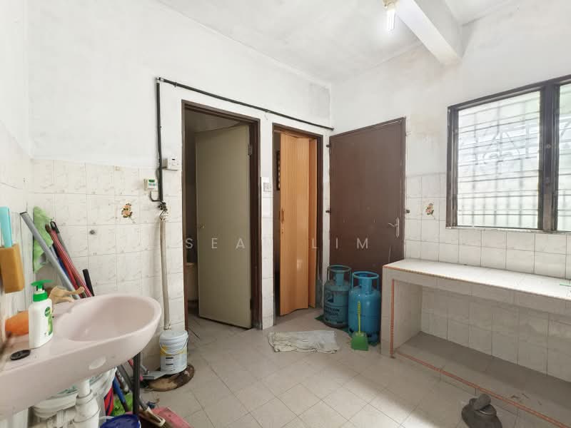 Rumah Teres 2 Tingkat untuk Dijual di Kampung Gombak Indah (Batu Caves) - Sean Lim - Kitchen - PropertyGuru.com.my