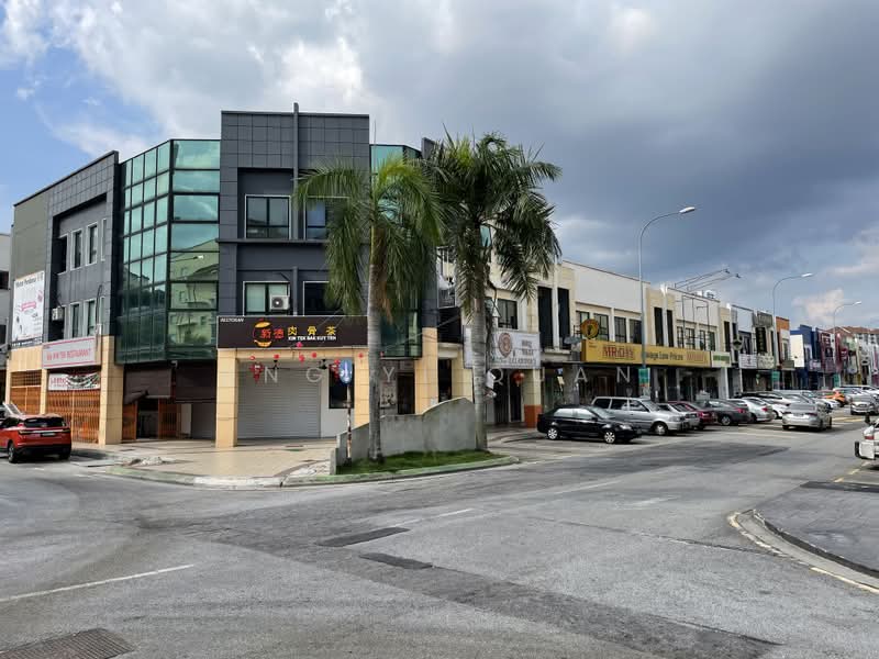 Shop for Sale in Taman Usahawan (Kepong) - Ang Yi Quan - Exterior - PropertyGuru.com.my