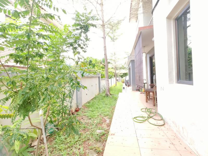 Semi-Detached House for Sale in Perdana College Heights (Mantin) - Adzura Zamedin - Exterior - PropertyGuru.com.my