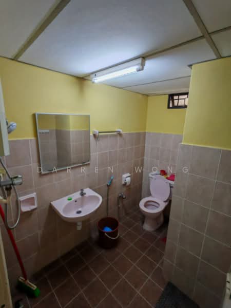 Kondominium untuk Dijual di Vista Komanwel C - DARREN WONG - Bathroom - PropertyGuru.com.my