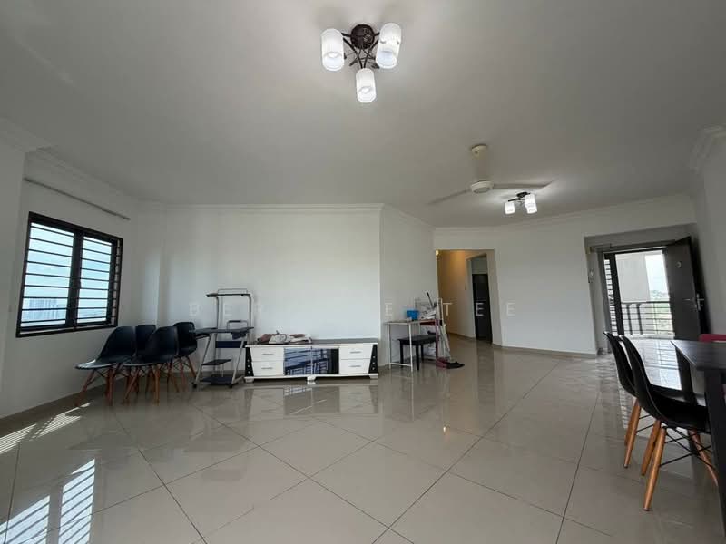 Pangsapuri untuk Dijual di Seri Mutiara Apartment - Bernice Tee - Living Room - PropertyGuru.com.my