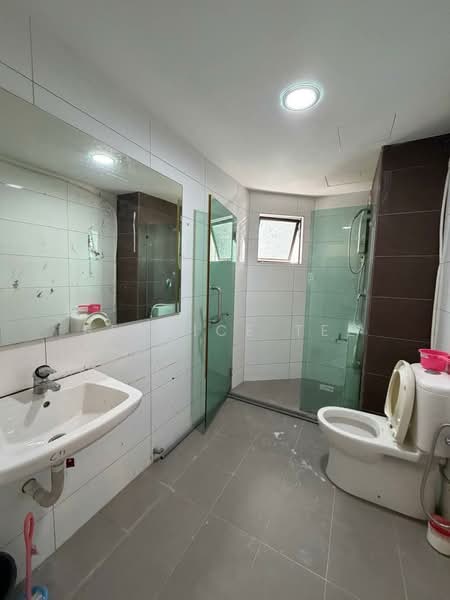 Pangsapuri untuk Dijual di Seri Mutiara Apartment - Bernice Tee - Bathroom - PropertyGuru.com.my