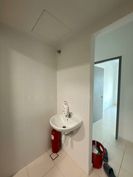 Pangsapuri untuk Disewa di Aman 1 - Elle Chiew - Bathroom - PropertyGuru.com.my