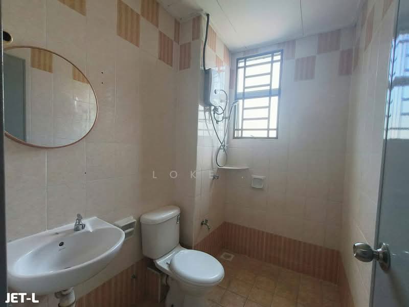 2-storey Terraced House for Rent in Setia Indah (Setia Alam) - Loke . - Bathroom - PropertyGuru.com.my