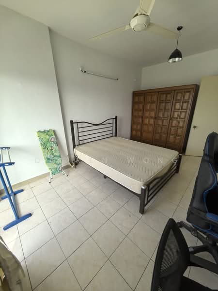 Condominium for Sale at Vista Komanwel A - DARREN WONG - Bedroom - PropertyGuru.com.my