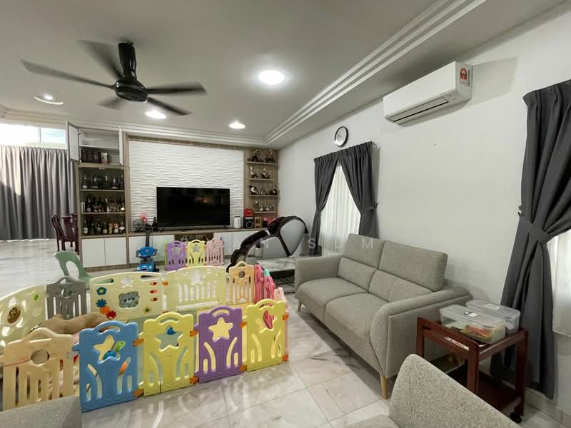 Rumah Banglo untuk Dijual di Cheras (Kuala Lumpur) - Ryan Sum - Living Room - PropertyGuru.com.my