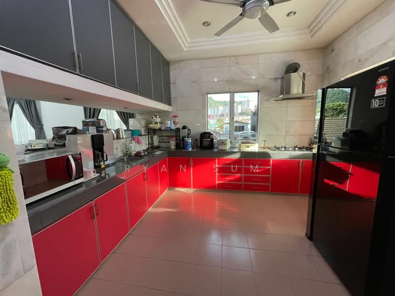 Rumah Banglo untuk Dijual di Cheras (Kuala Lumpur) - Ryan Sum - Kitchen - PropertyGuru.com.my