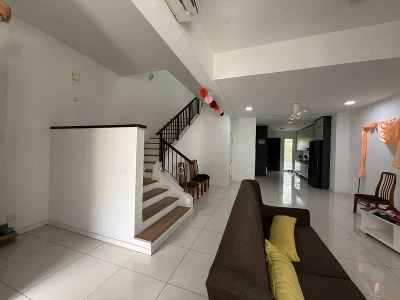 Terraced House for Rent in Bandar Tropicana Aman (Telok Panglima Garang) - Grace Lai - Living Room - PropertyGuru.com.my