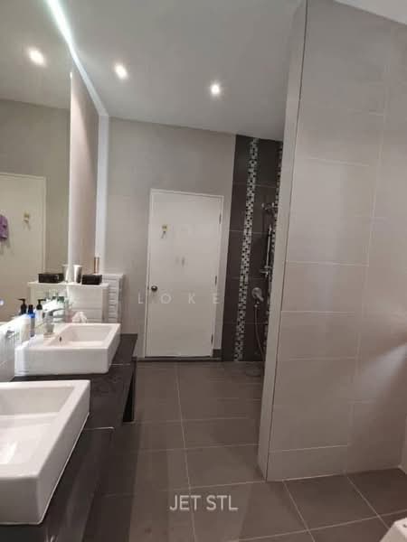 Semi-Detached House for Sale in Setia Utama (Setia Alam) - Loke . - Bathroom - PropertyGuru.com.my