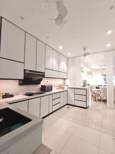 Semi-Detached House for Sale in Setia Utama (Setia Alam) - Loke . - Kitchen - PropertyGuru.com.my
