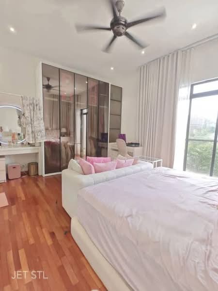 Semi-Detached House for Sale in Setia Utama (Setia Alam) - Loke . - Bedroom - PropertyGuru.com.my