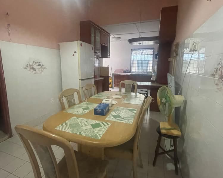 Rumah Teres 2 Tingkat untuk Dijual di Bukit Sekilau (Kuantan) - Kenny Loo - Dining Room - PropertyGuru.com.my