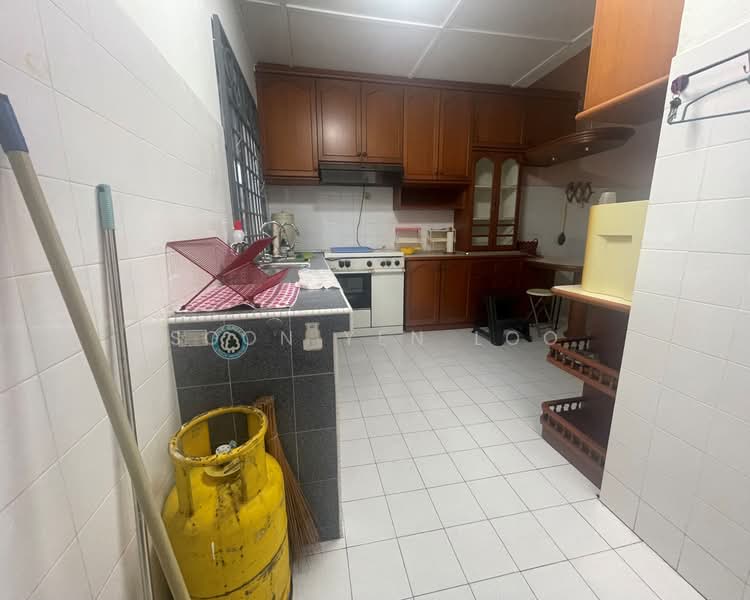 Rumah Teres 2 Tingkat untuk Dijual di Bukit Sekilau (Kuantan) - Kenny Loo - Kitchen - PropertyGuru.com.my