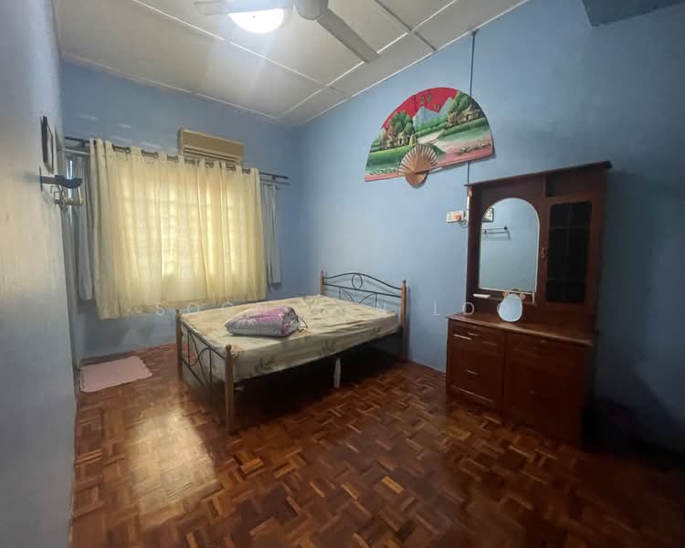 Rumah Teres 2 Tingkat untuk Dijual di Bukit Sekilau (Kuantan) - Kenny Loo - Bedroom - PropertyGuru.com.my
