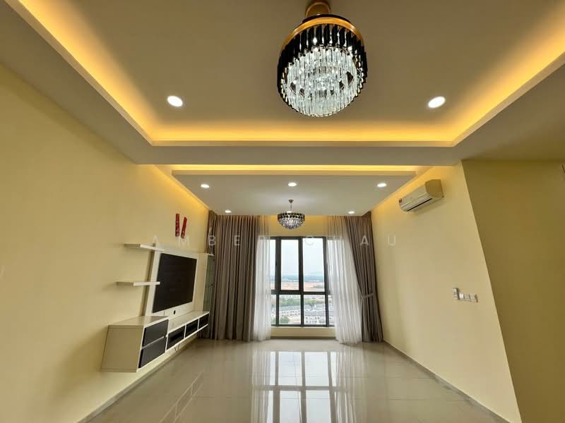 Servis Apartment untuk Disewa di Gravit8, Klang - Amber Chau - Living Room - PropertyGuru.com.my